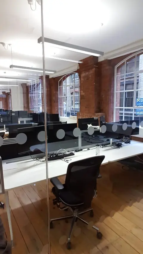 Office Workspace Openplan — Klean Touch commercial cleaning, London