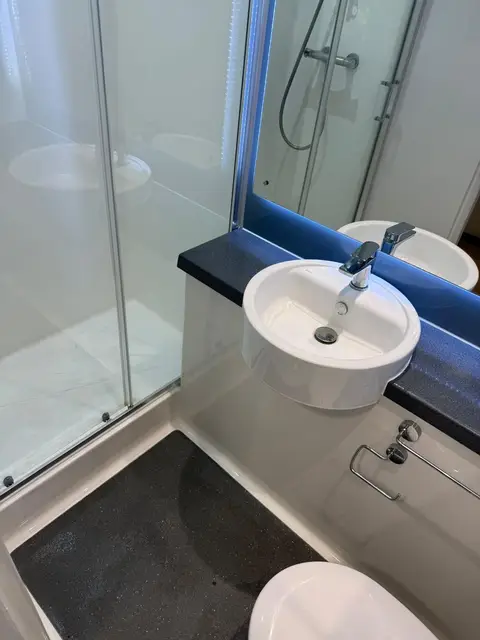 Student Bathroom After — Klean Touch commercial cleaning, London